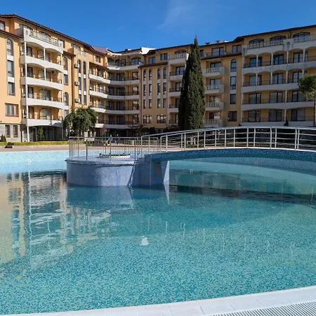 Modern Apartment, Pool Mountain Views Terace Sea Sluneční pobřeží