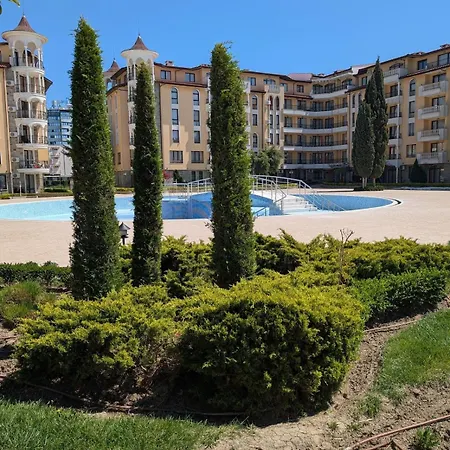 Modern Apartment, Pool Mountain Views Terace Sea Daire *