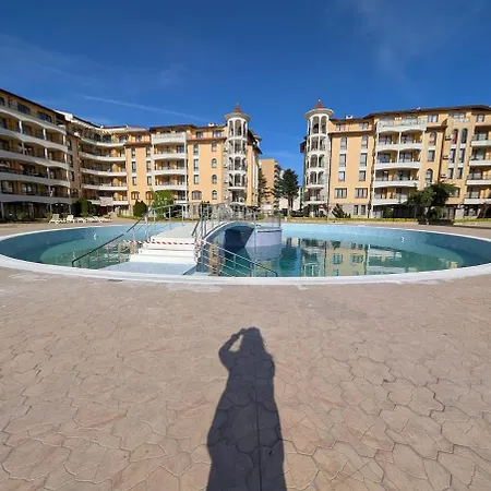 Daire Modern Apartment, Pool Mountain Views Terace Sea