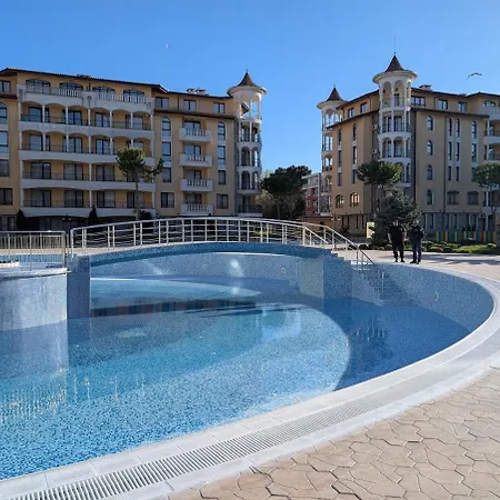 Modern Apartment, Pool Mountain Views Terace Sea Daire